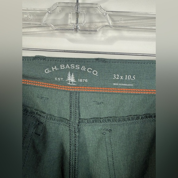 G.H Bass & Co. men’s green lightweight outdoor hiking shorts. Size 32X10.5” - Picture 6 of 6